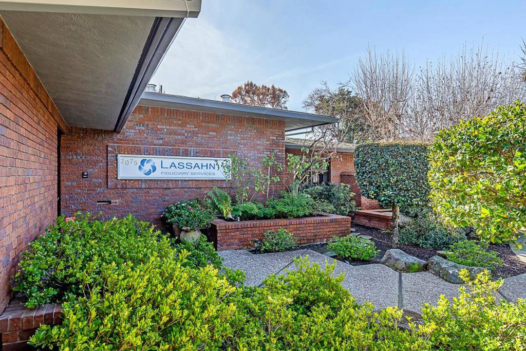 San Mateo, CA 94403,2075 Pioneer CT