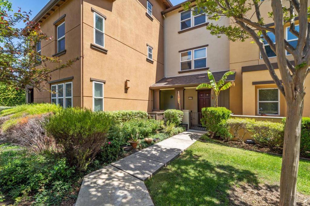 Hayward, CA 94544,25478 Huntwood AVE