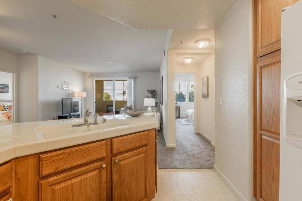 Milpitas, CA 95035,700 S Abel ST #204