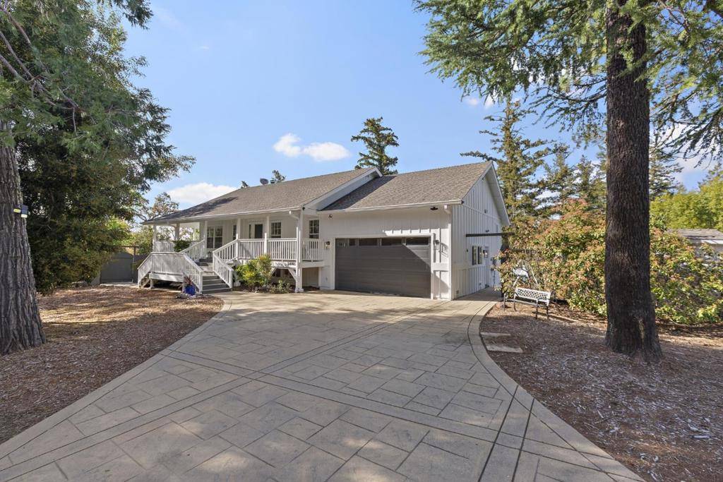Los Gatos, CA 95033,24865 Skyland RD