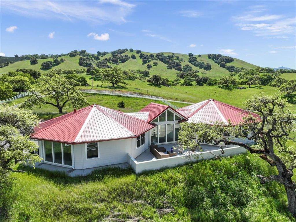 CA 95023,22500 Pacheco Pass Hwy