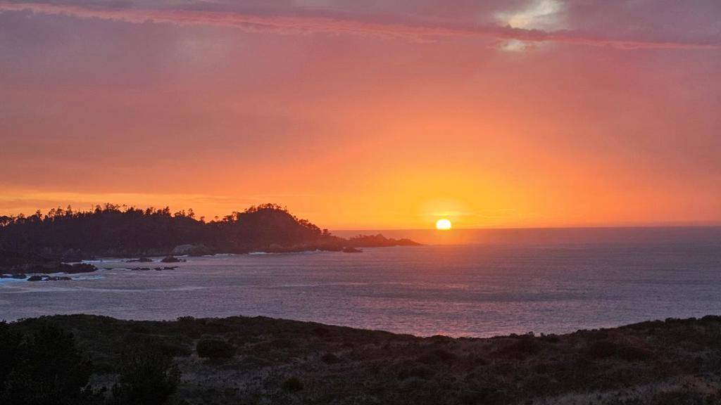 Carmel, CA 93923,2952 Cuesta WAY