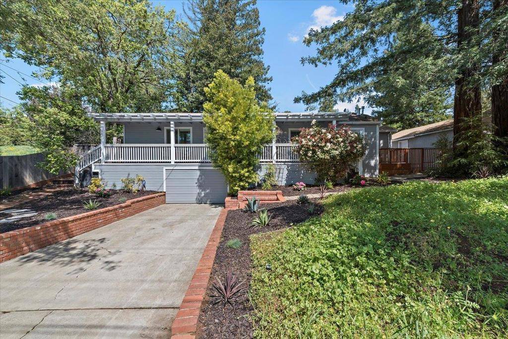 Woodside, CA 94062,789 Canada RD
