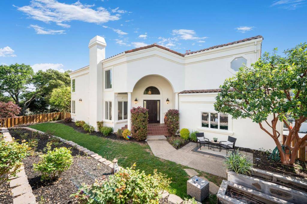 Morgan Hill, CA 95037,1566 Llagas RD