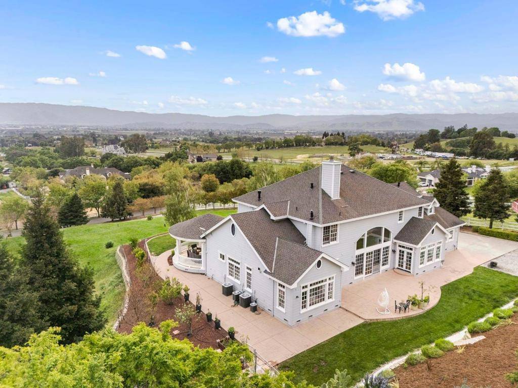 Gilroy, CA 95020,9560 Via Del Oro