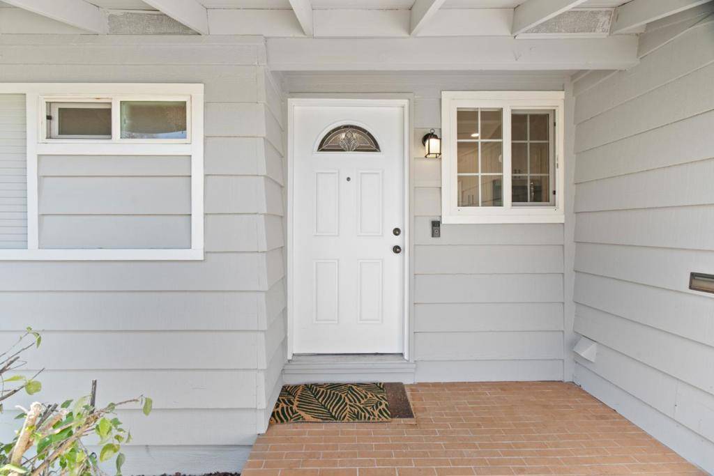 San Jose, CA 95123,5571 Sunny Oaks DR