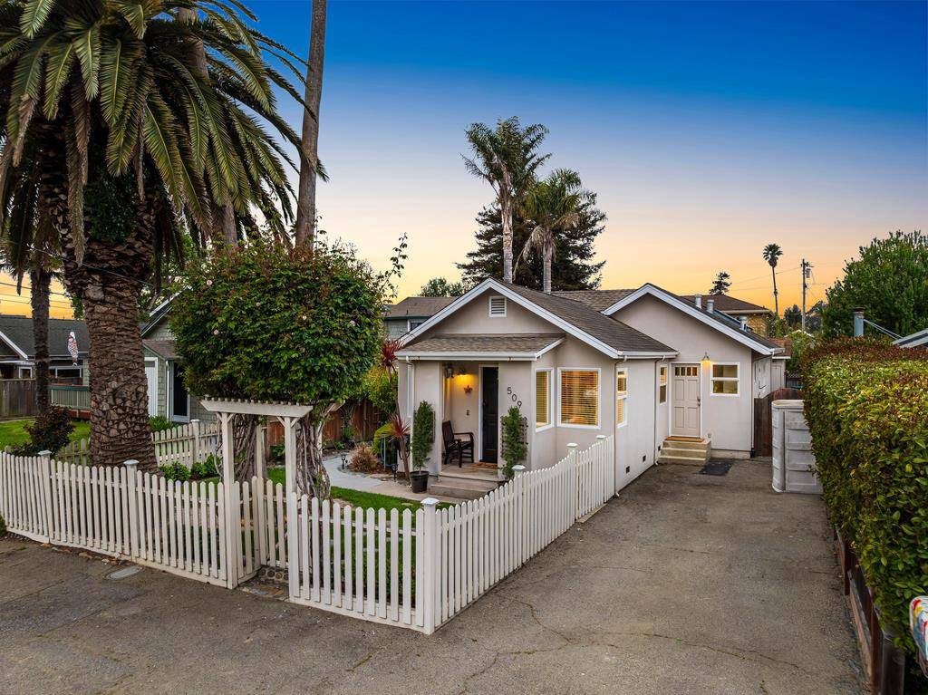 Santa Cruz, CA 95062,509 36th AVE