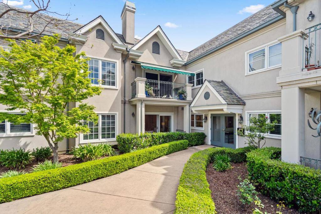Los Altos, CA 94022,1 W Edith AVE #D129
