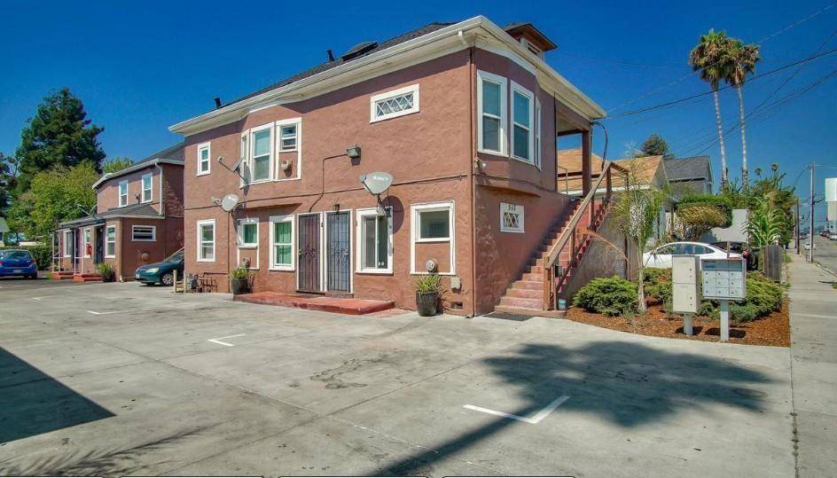 Santa Cruz, CA 95060,317 Ocean ST