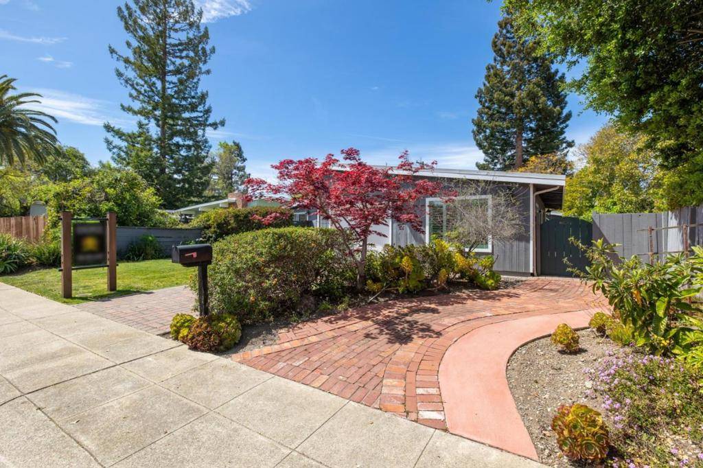 Palo Alto, CA 94306,342 Carolina LN