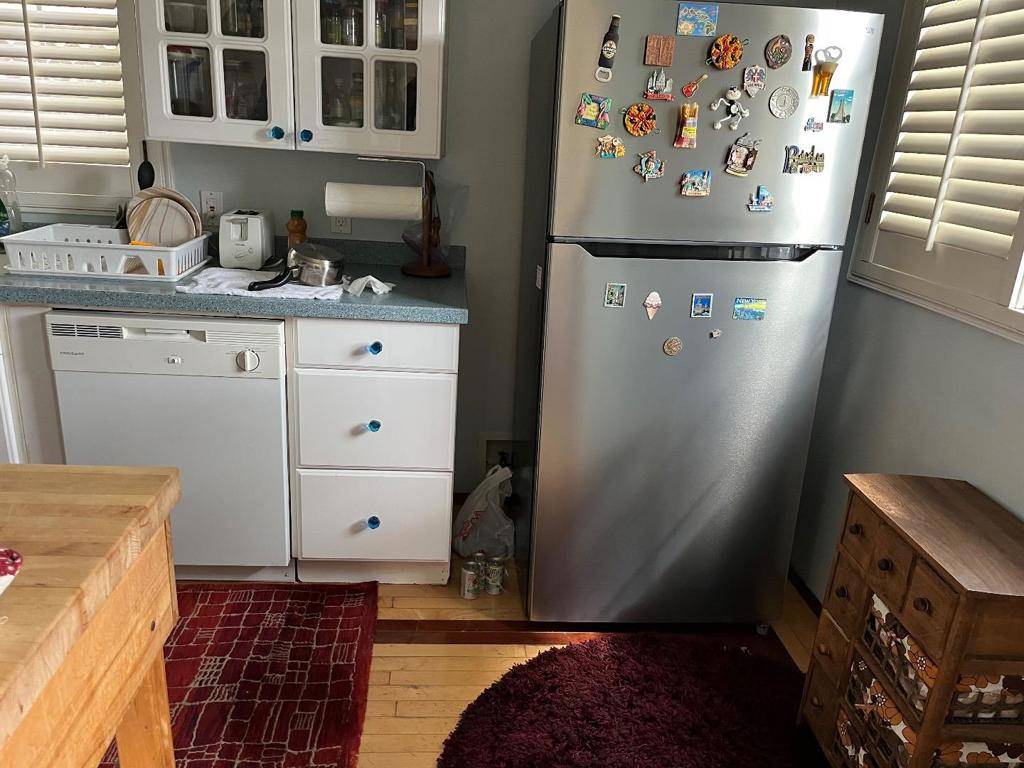 Menlo Park, CA 94025,684 Roble AVE