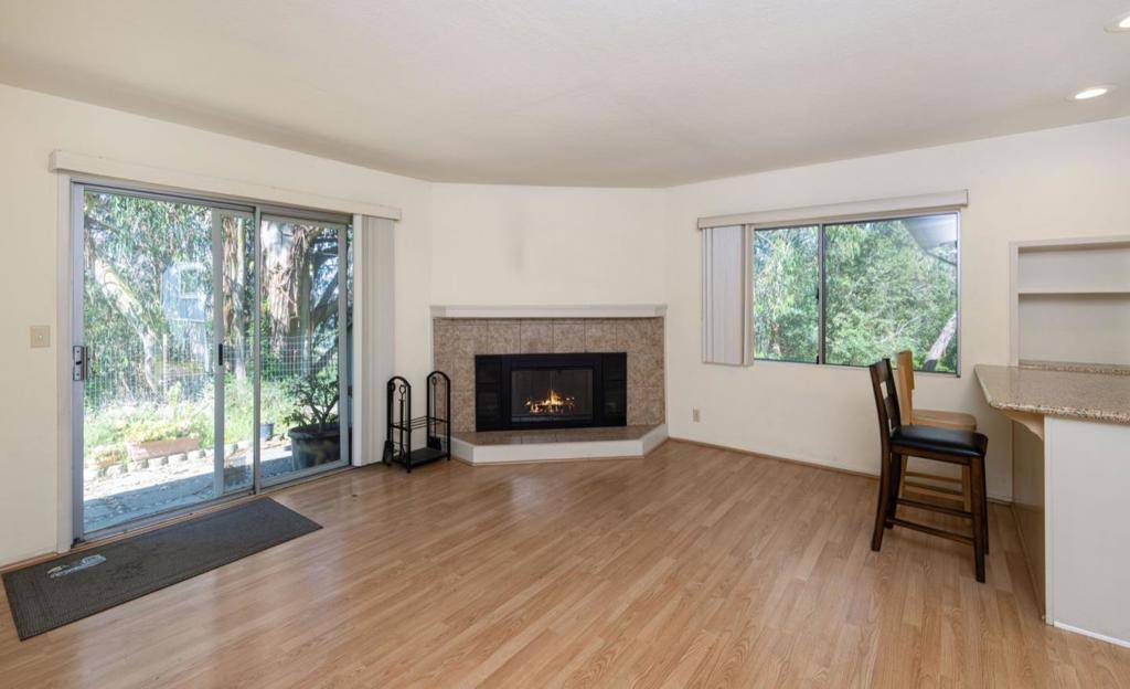 Royal Oaks, CA 95076,14440 Ridgecrest RD