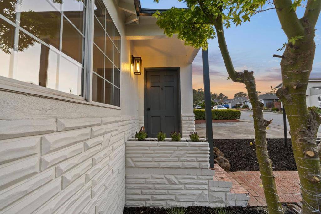 Millbrae, CA 94030,515 Helen DR