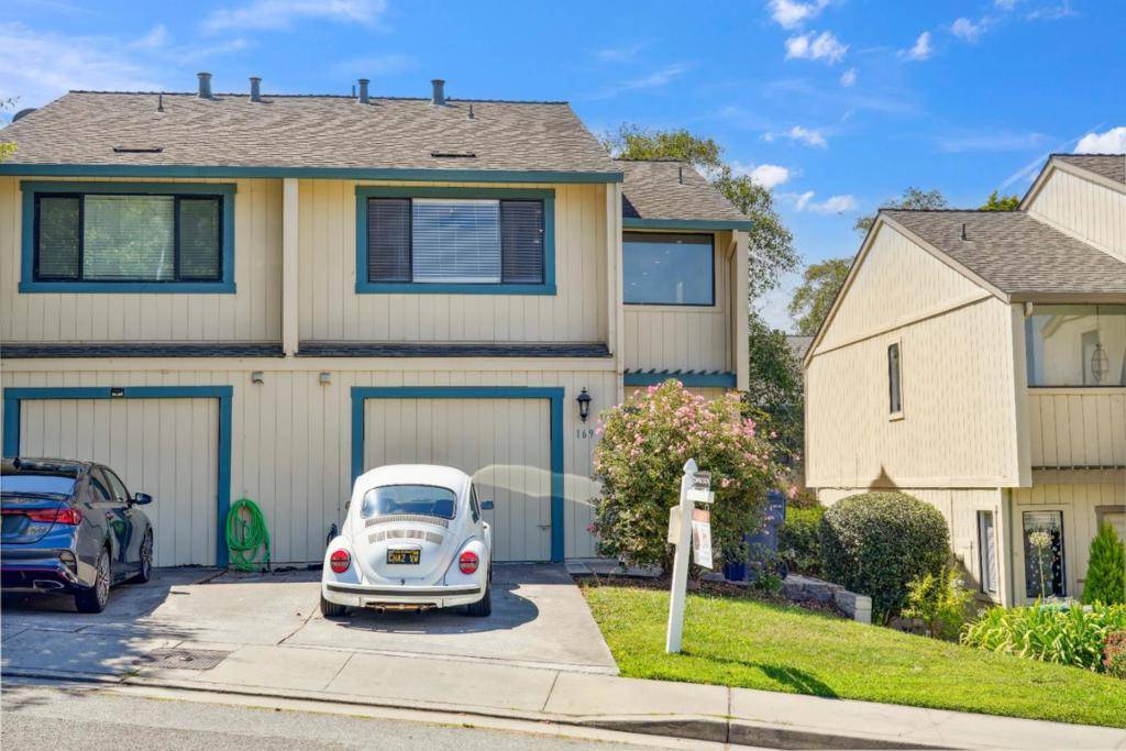 Watsonville, CA 95076,169 Terry LOOP