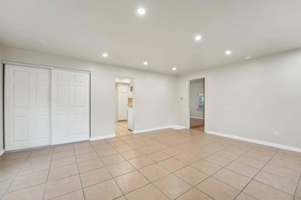 San Jose, CA 95112,295 N 16th ST