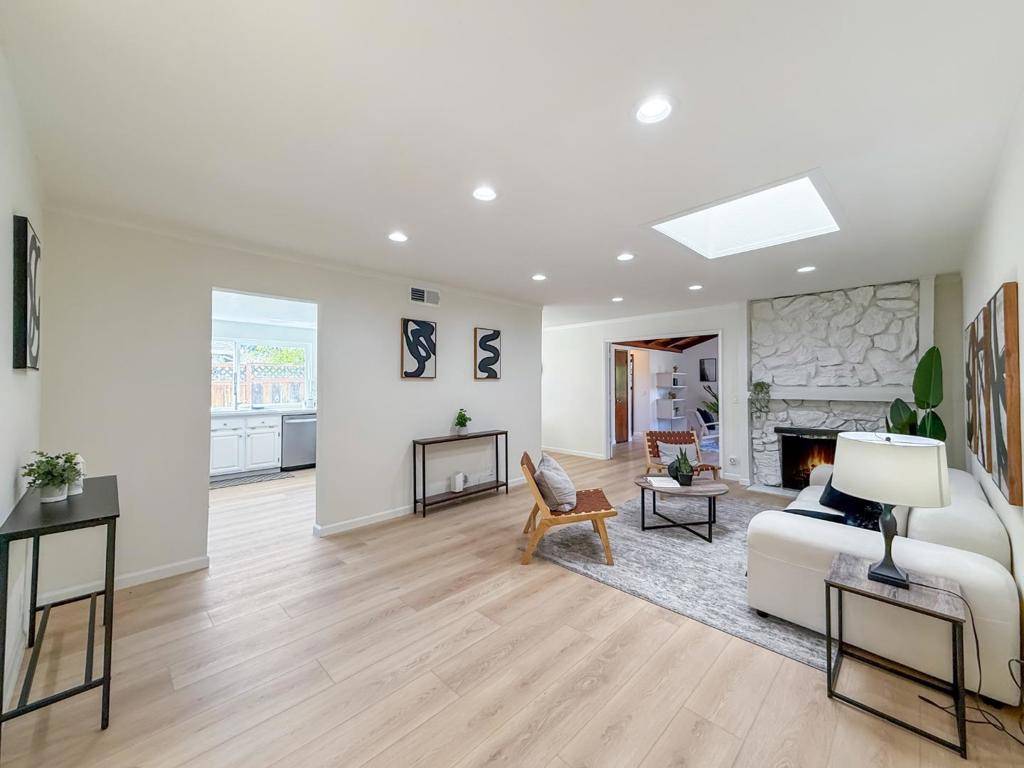 San Jose, CA 95123,6137 Ashburton DR
