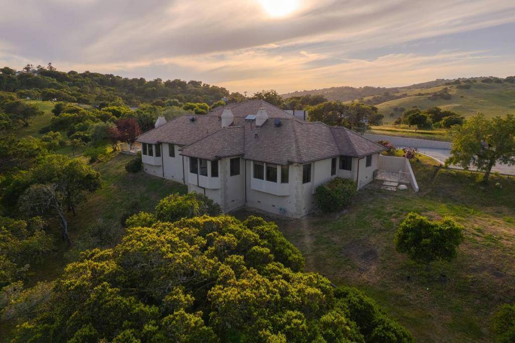 Salinas, CA 93908,54 Corral De Tierra RD