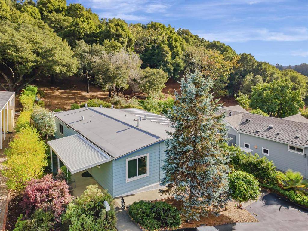 Corralitos, CA 95076,270 Hames RD