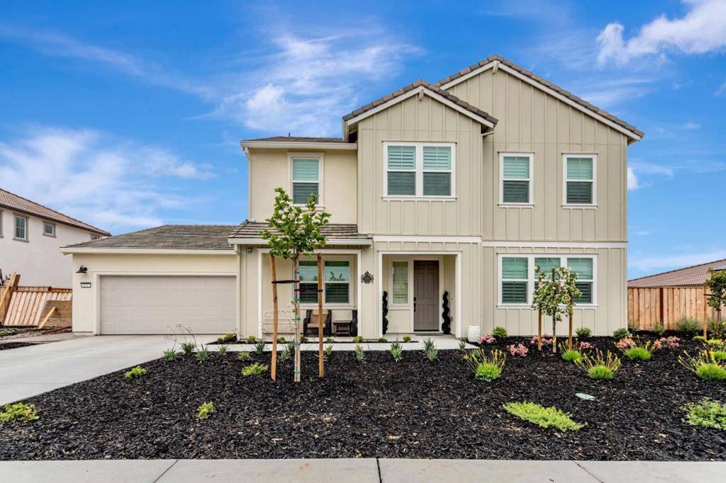 Hollister, CA 95023,172 Vienna WAY