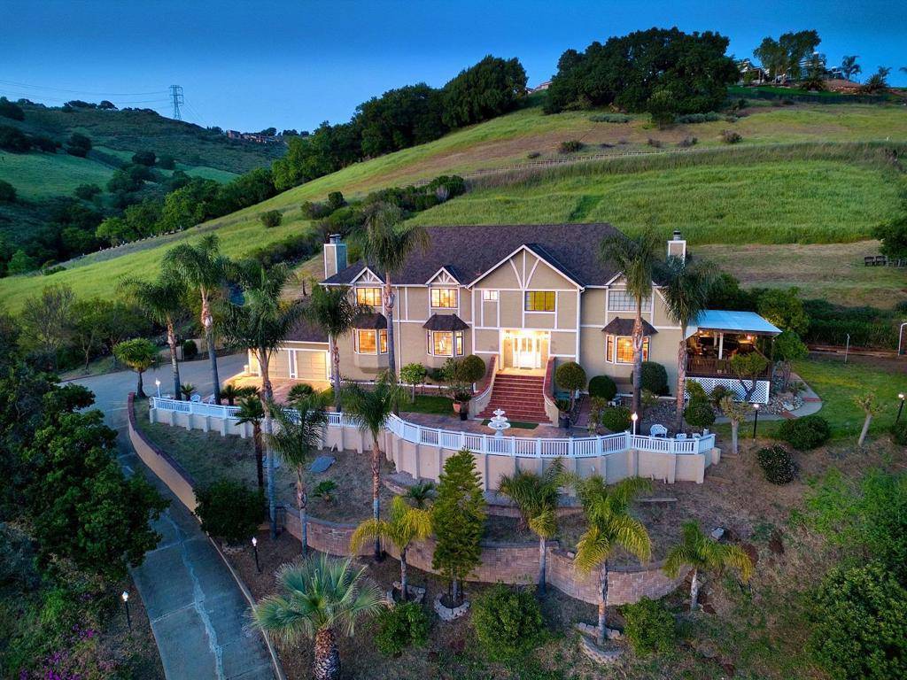 San Jose, CA 95120,7790 Lost View RD