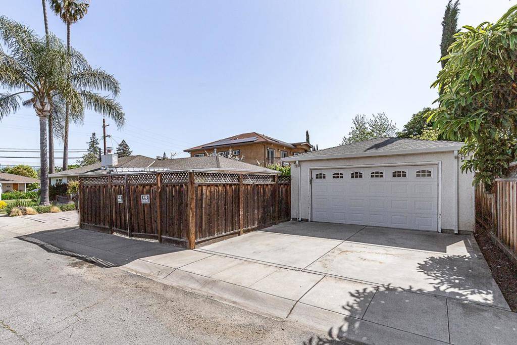 San Jose, CA 95128,958 Ginger LN