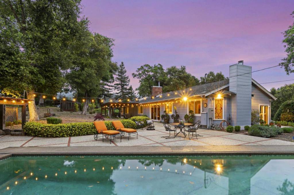 Los Gatos, CA 95033,18301 Idylwild RD