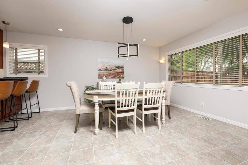 Redwood City, CA 94061,1903 Madison AVE