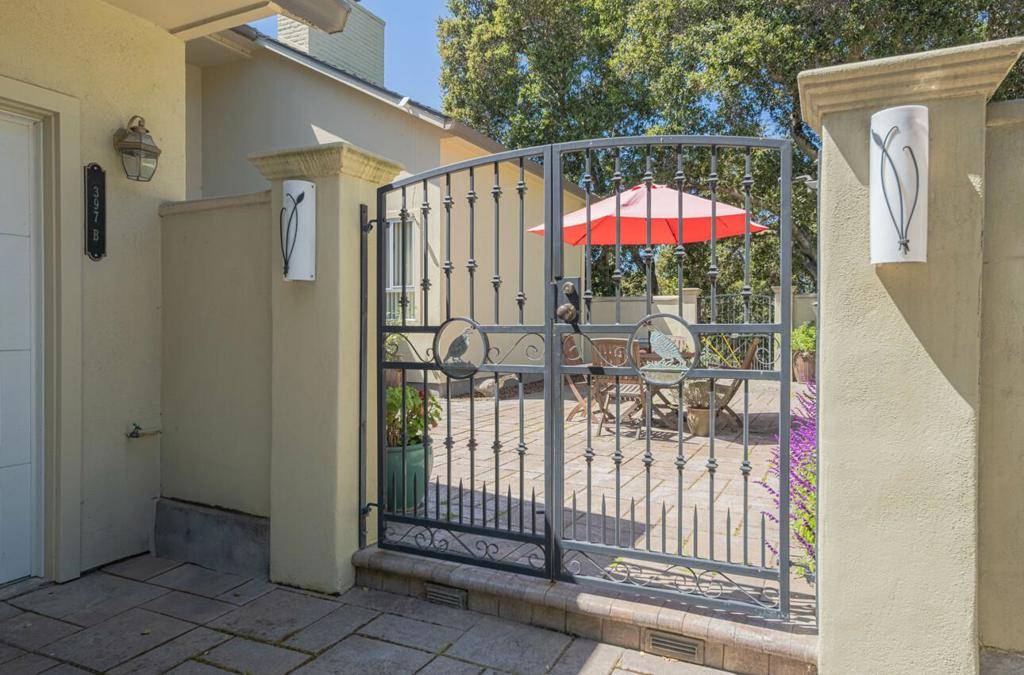 Salinas, CA 93908,397 B Corral De Tierra RD