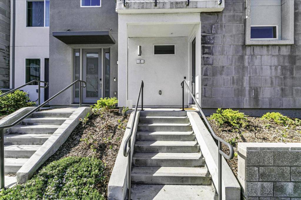 San Jose, CA 95136,202 Agustin Narvaez ST #2