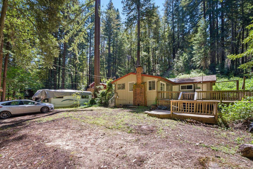 Boulder Creek, CA 95006,361 Acorn DR