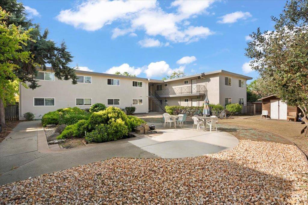 Davis, CA 95616,311 7th ST