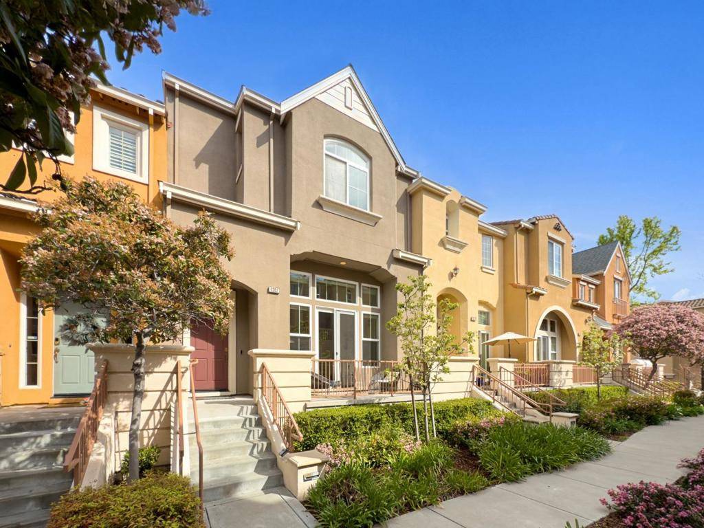 Santa Clara, CA 95054,4362 Headen WAY
