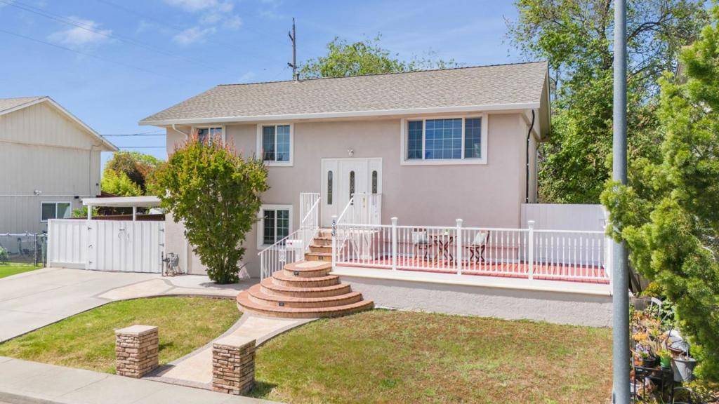 Milpitas, CA 95035,883 Vasona ST