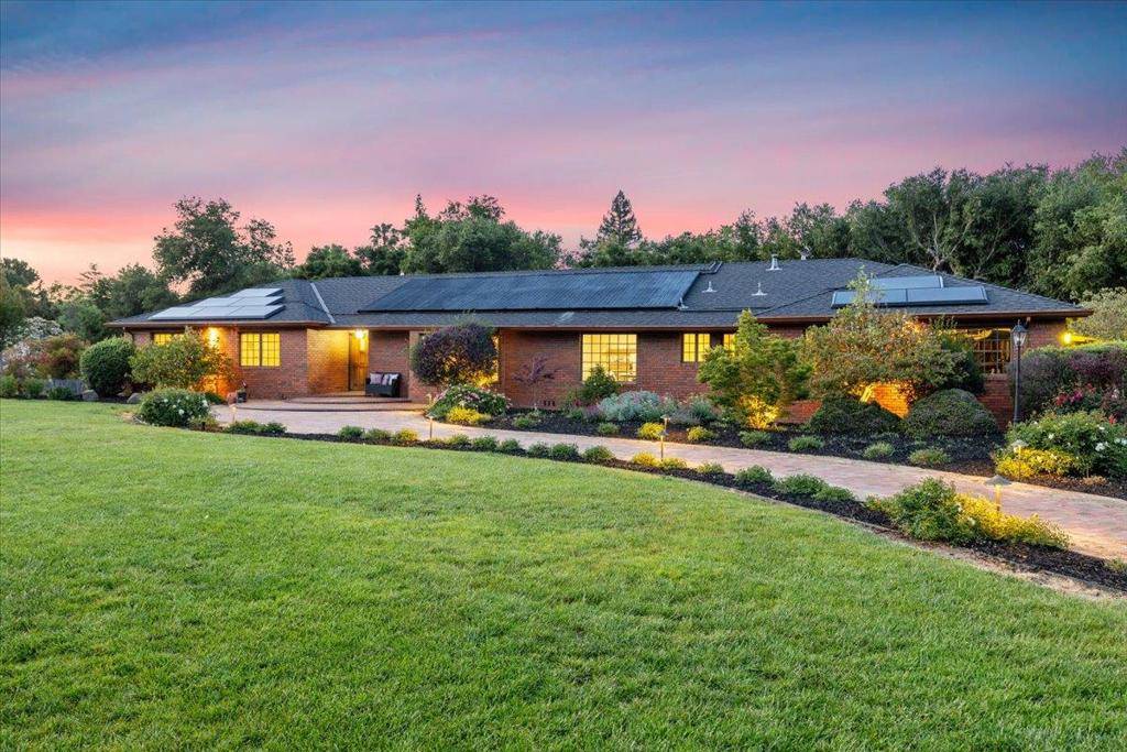 Saratoga, CA 95070,20811 Norada CT