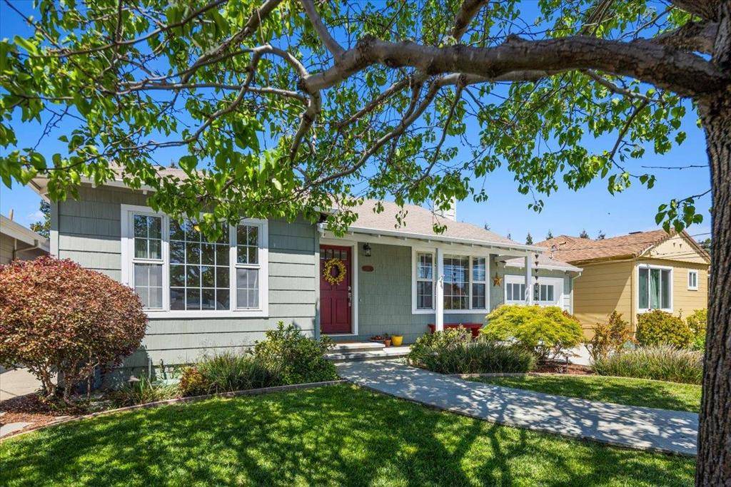 San Mateo, CA 94403,157 Mclellan AVE
