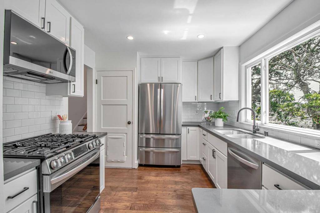 South San Francisco, CA 94080,57 Duval DR