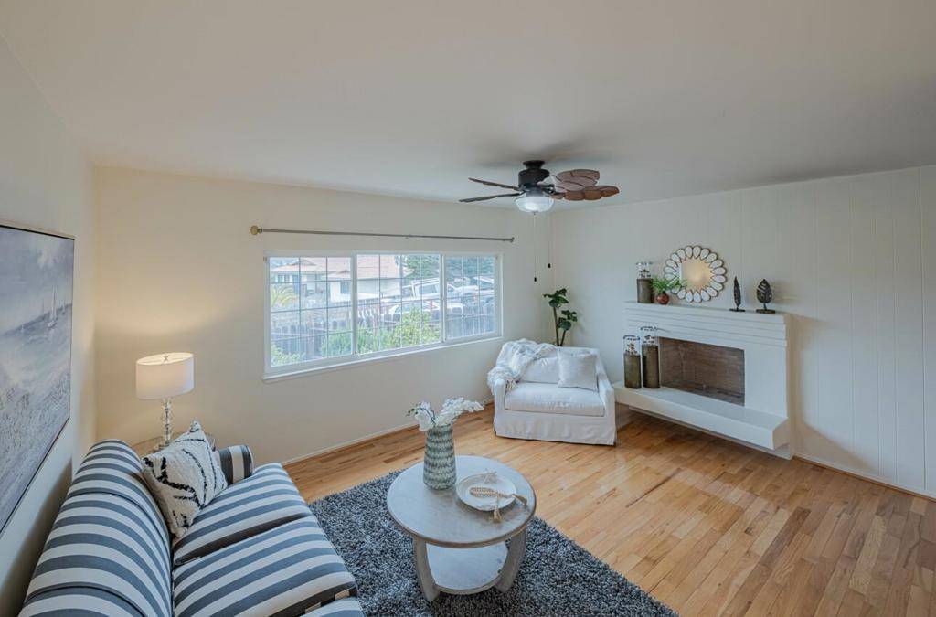Seaside, CA 93955,9 Harrow Court