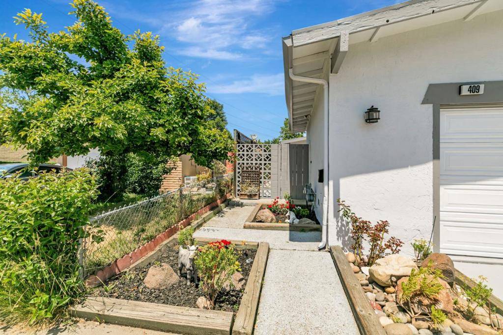 Milpitas, CA 95035,409 Gibbons CT