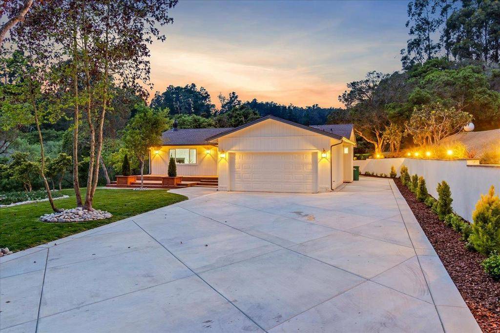 Salinas, CA 93907,7183 Tustin RD