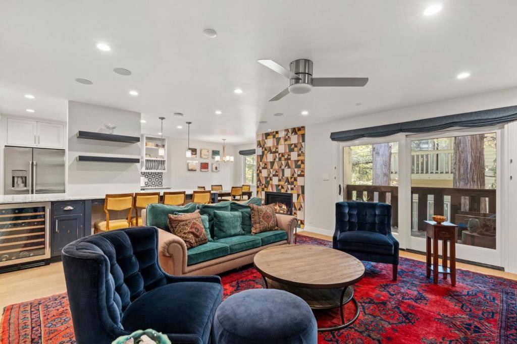 Los Altos, CA 94022,226 W Edith AVE #20