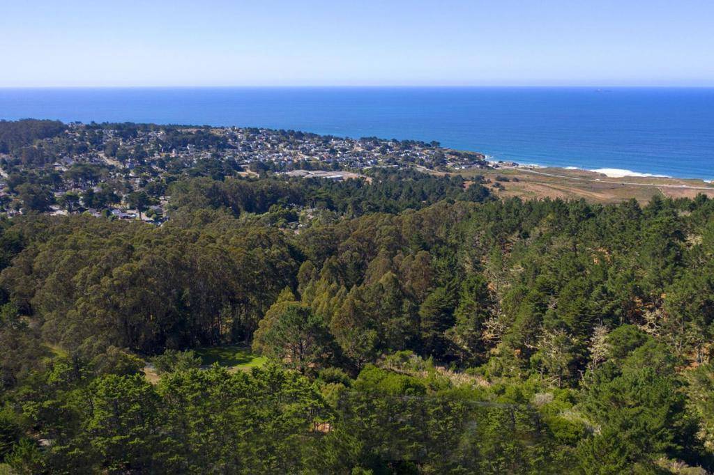 Montara, CA 94037,770 Alta Vista RD