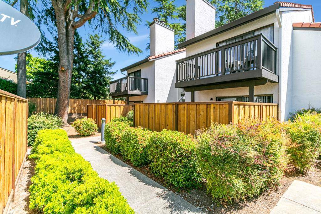Gilroy, CA 95020,771 Williamsburg WAY #B