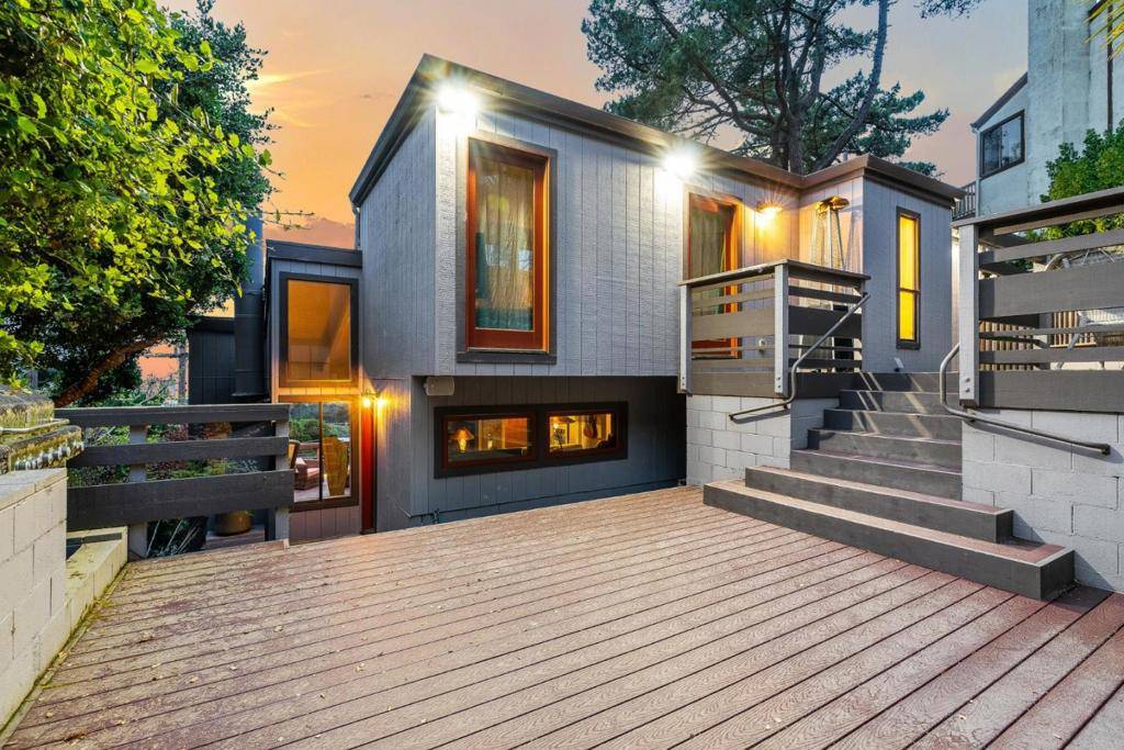 Carmel, CA 93923,24805 Lower TRL