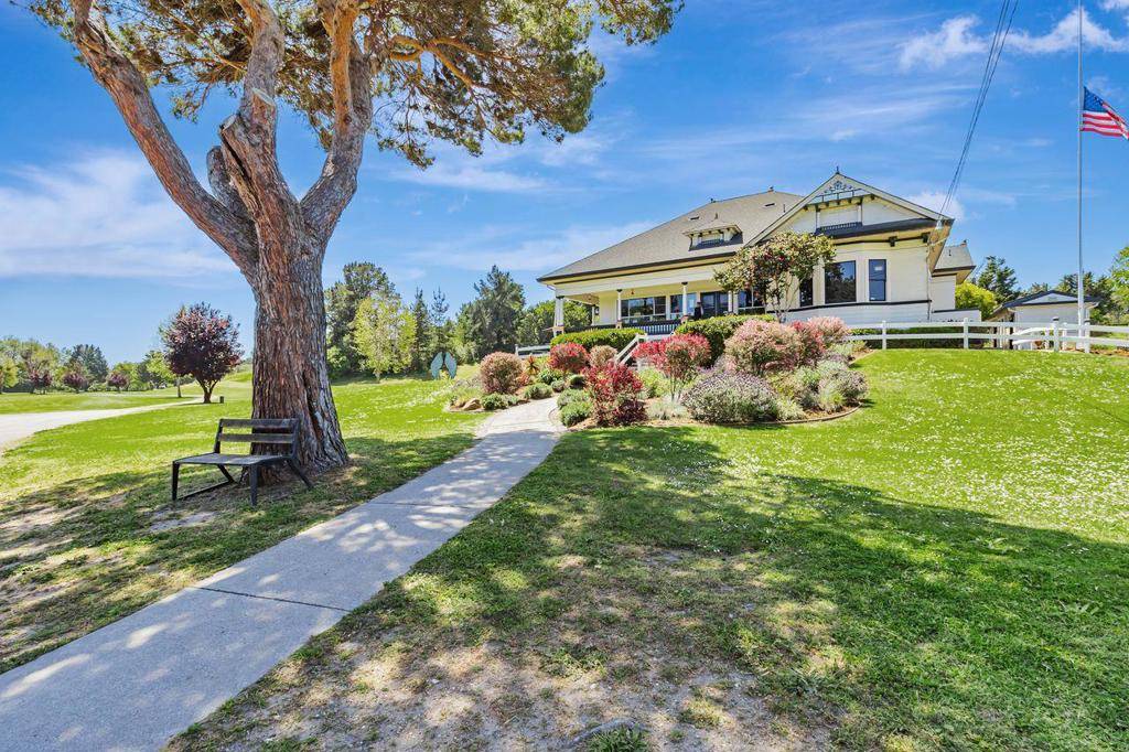 Watsonville, CA 95076,501 Spring Hills DR