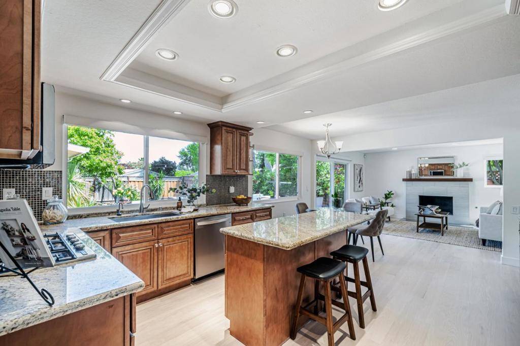 Danville, CA 94526,1536 Saint Helena DR