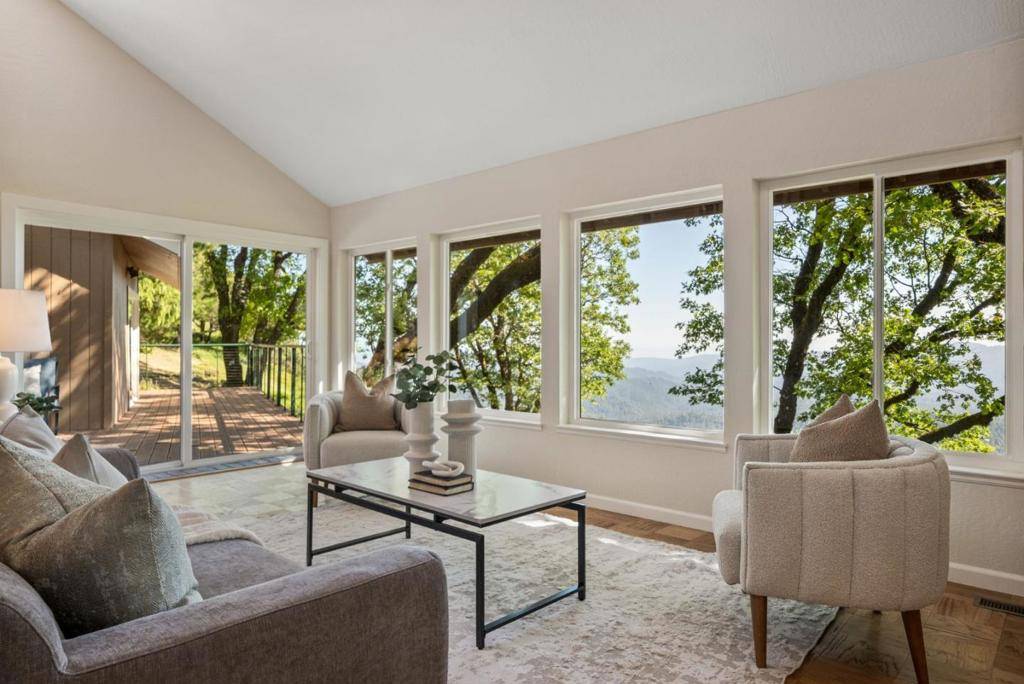 Los Gatos, CA 95033,20243 Beatty Ridge RD