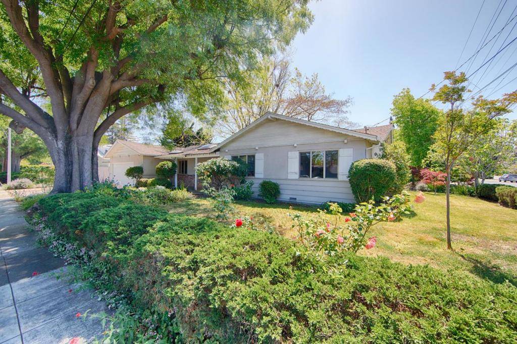 Palo Alto, CA 94303,3810 Grove AVE