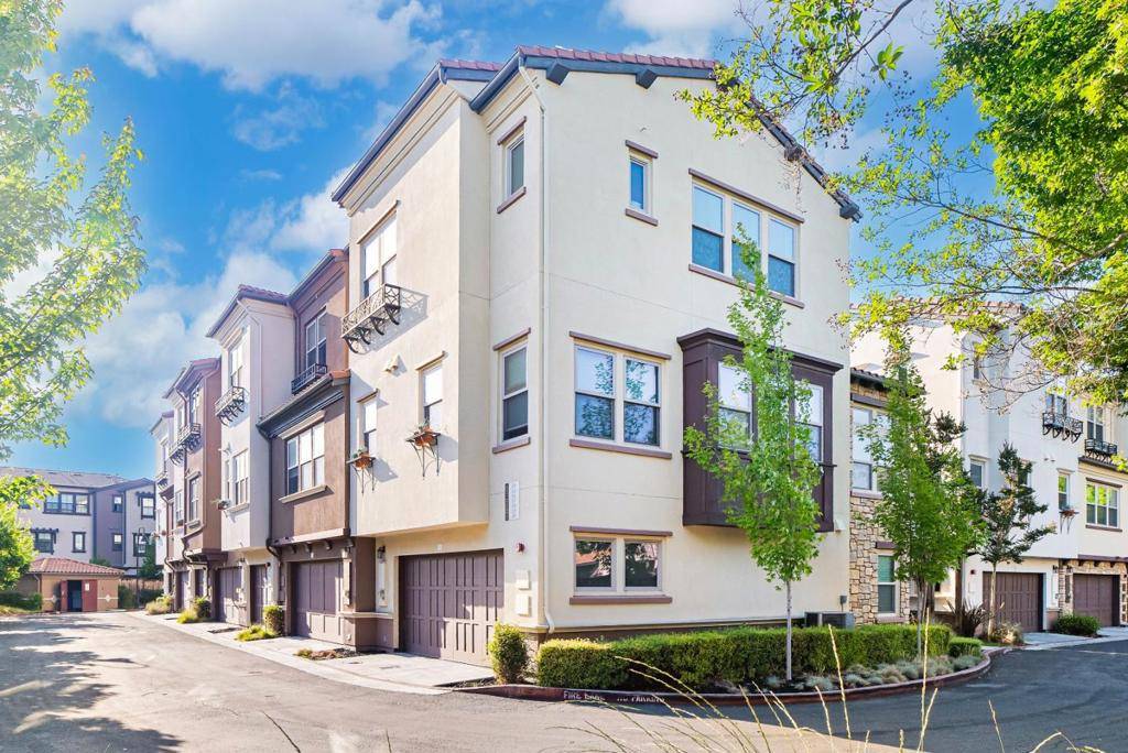 Mountain View, CA 94043,329 Cherokee LOOP
