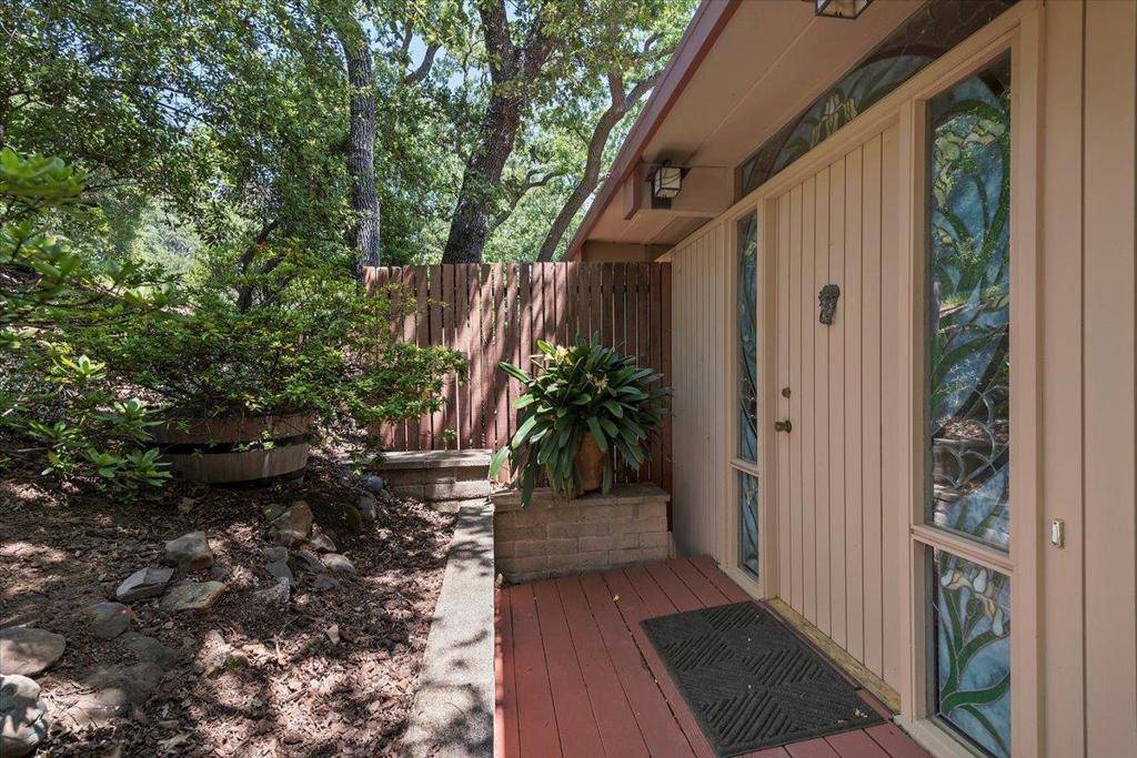 Monte Sereno, CA 95030,16310 Oakhurst DR