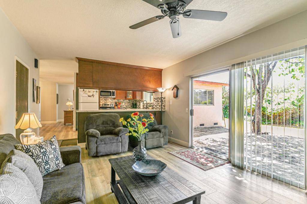 Gilroy, CA 95020,970 Ortega CIR
